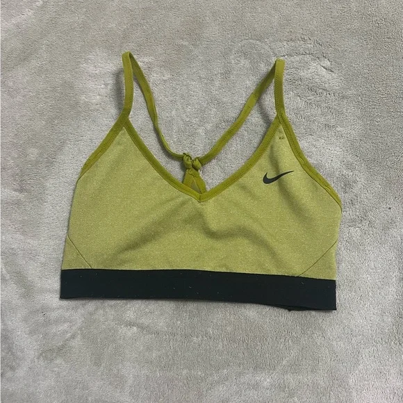 Nike Sports Bra - Picture 1 of 4